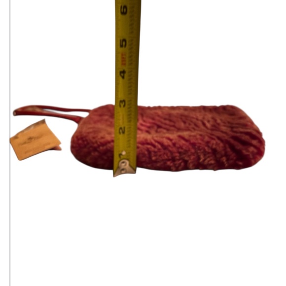 NWT Patricia Nash Piedmont Sherpa Wristlet - Picture 7 of 7